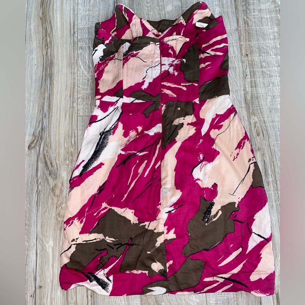French Connection Mini tube dress. Size 0=XS. Worn twice. Feminine & flattering
